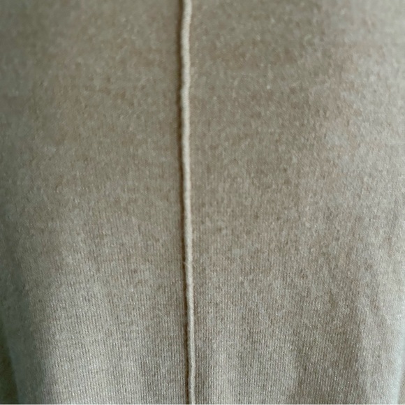 KLd Ladies Sweater - Size L - Picture 6 of 8